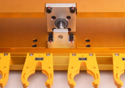 LIHAN Graviermaschine, automat – Woodworking Magazine Bewertung und Preis