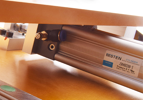 LIHAN Graviermaschine, automat – Woodworking Magazine Bewertung und Preis
